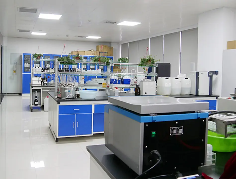 Leading manufacturer of humic acid and fulvic acid fertilizer products - Khumic Group